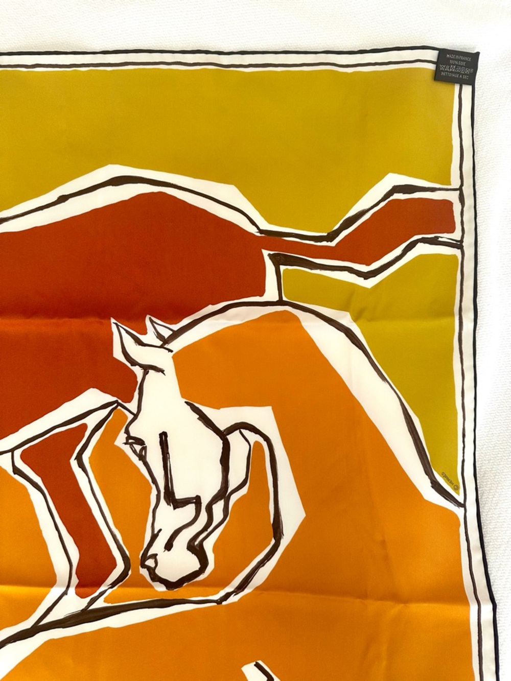Hermes La Danse des Chevaux Double Face 90 cm Scarf - Like New - Picture 12 of 16